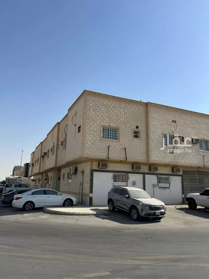 عمارة 1400 م² في المنار 3
