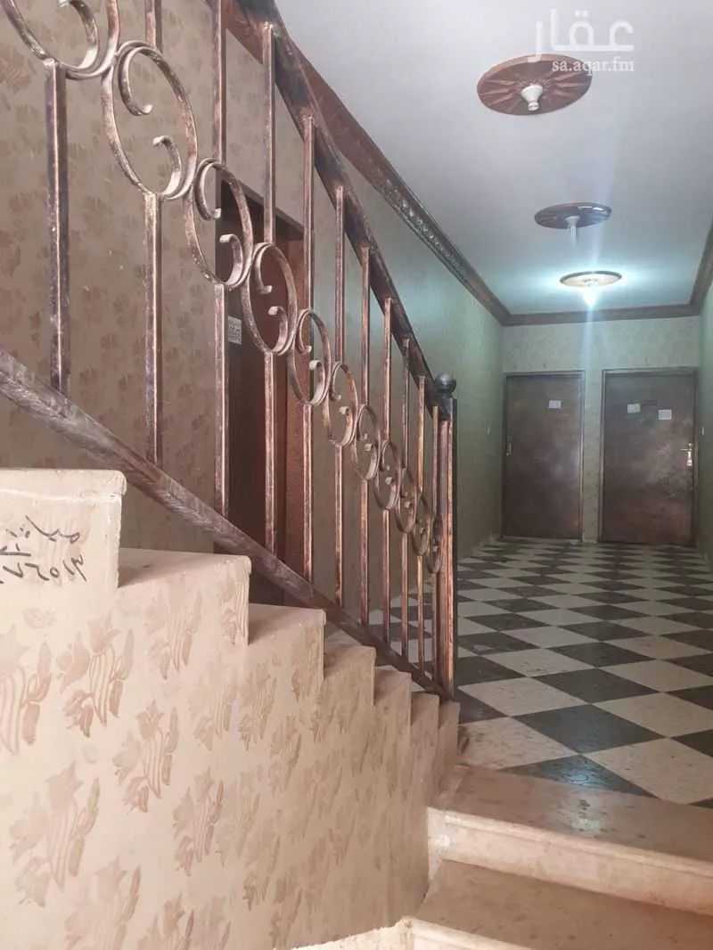 عمارة 269 م² في عتيقة 6