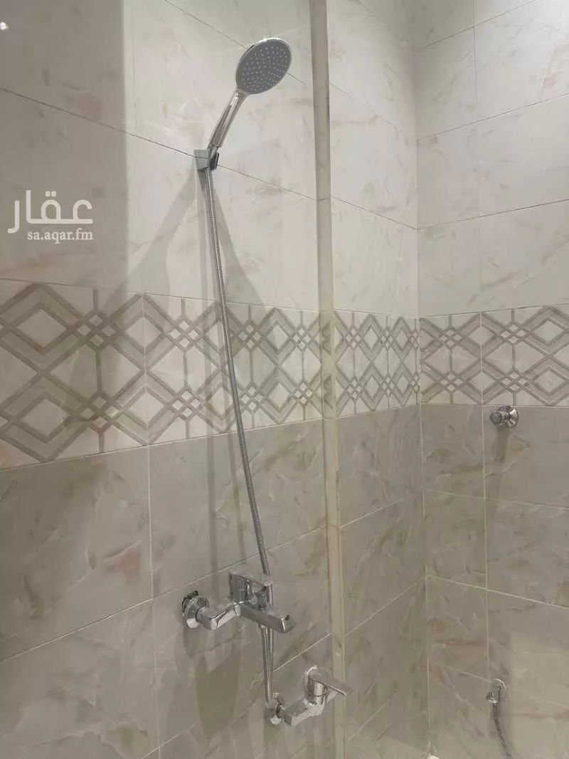 900 sqm building in Qurtubah 6