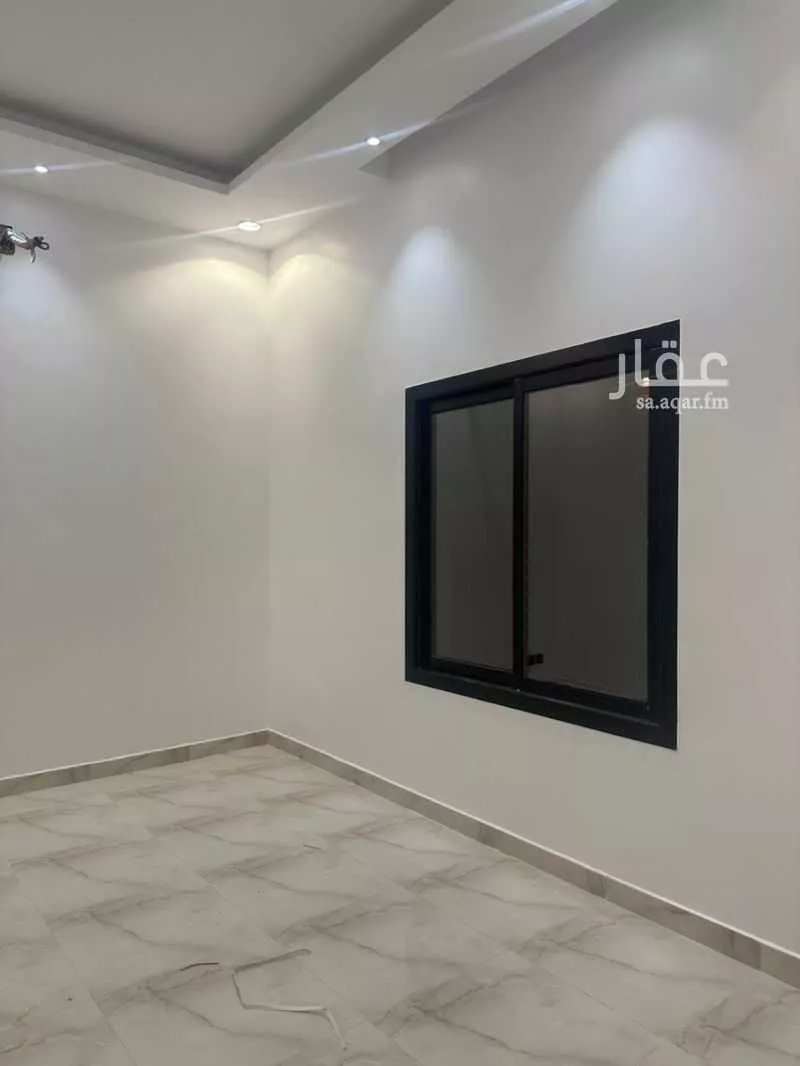 900 sqm building in Qurtubah 8