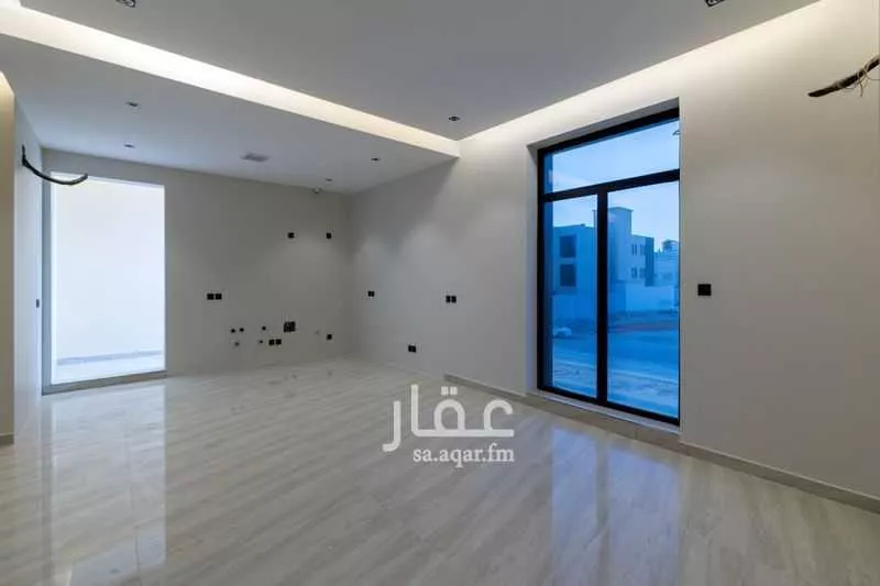 عمارة 400 م² في المهدية 8