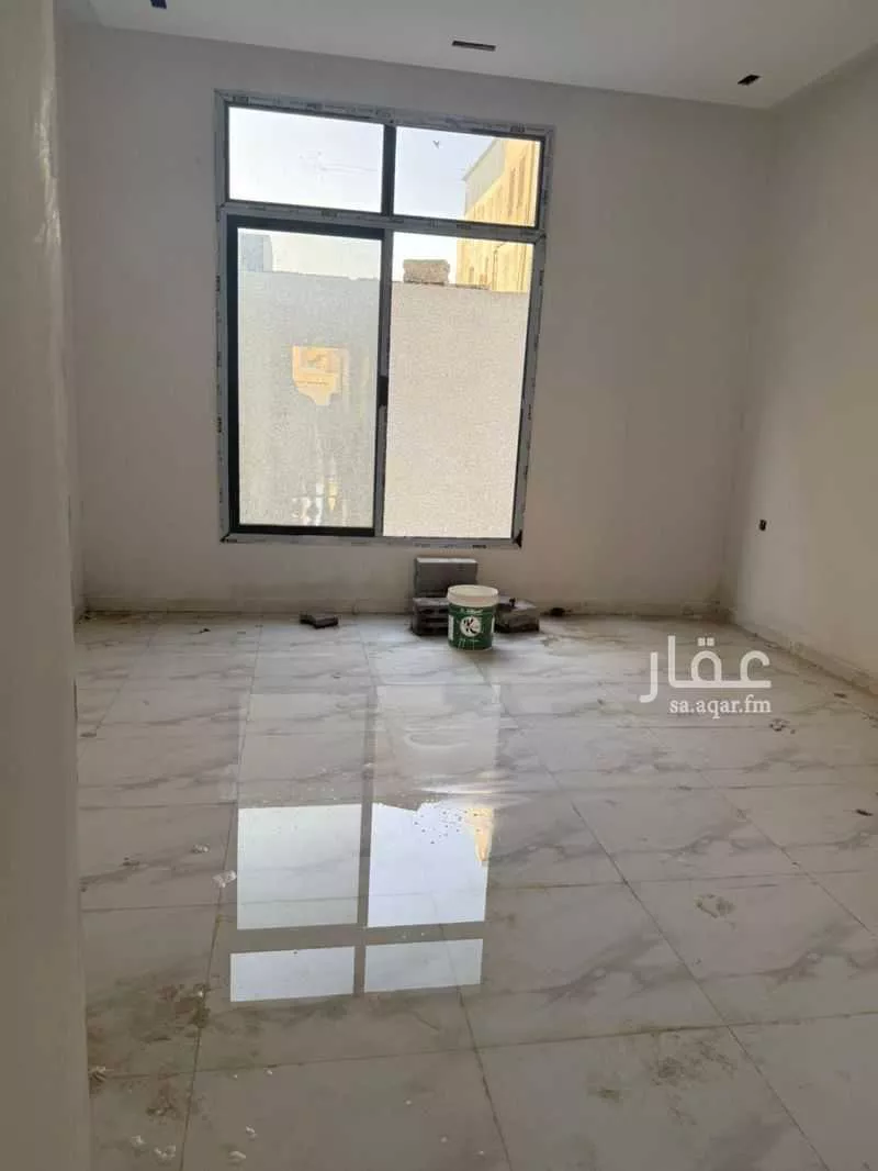 عمارة 1500 م² في الزهرة 6