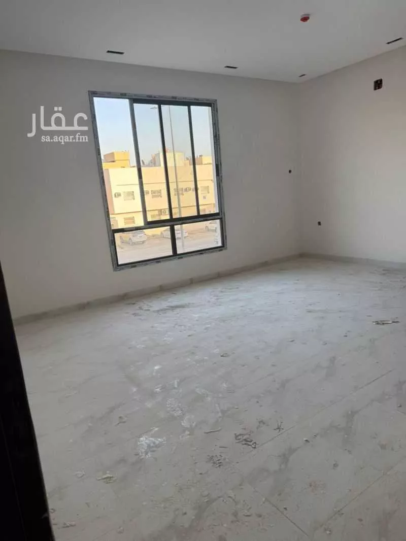 عمارة 1500 م² في الزهرة 10
