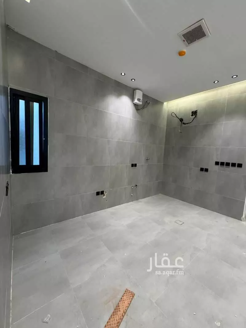 عمارة 109 م² في بدر 8