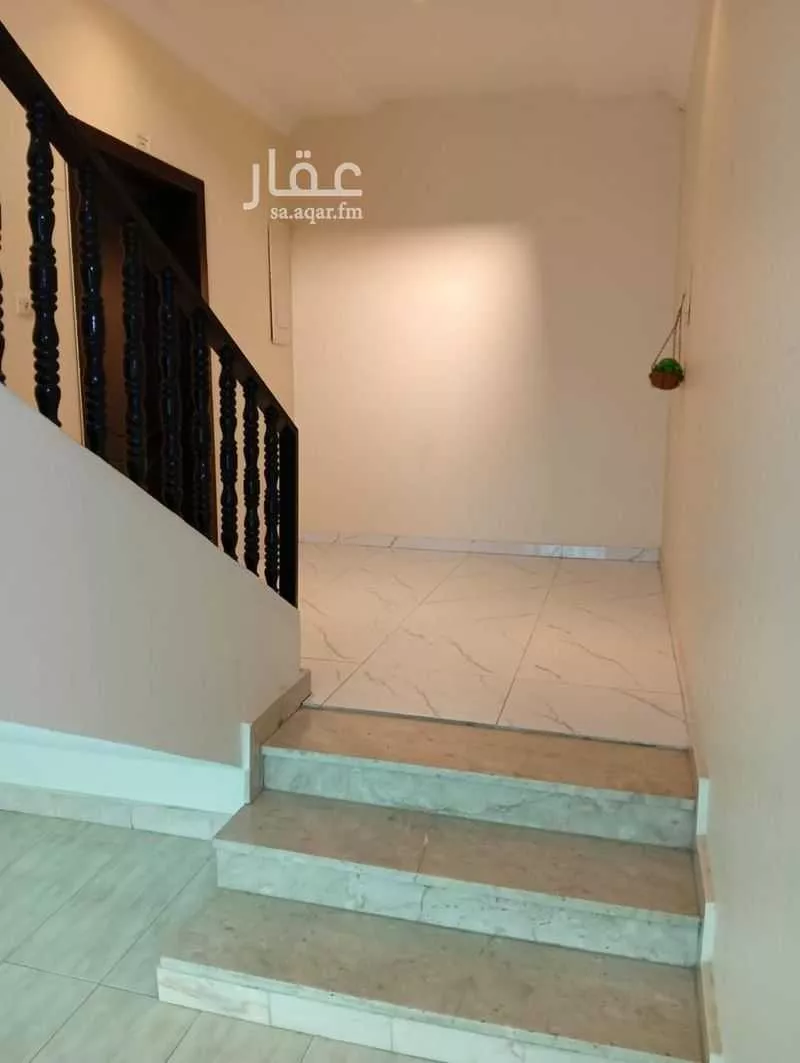 825 sqm building in Al Hamra 15