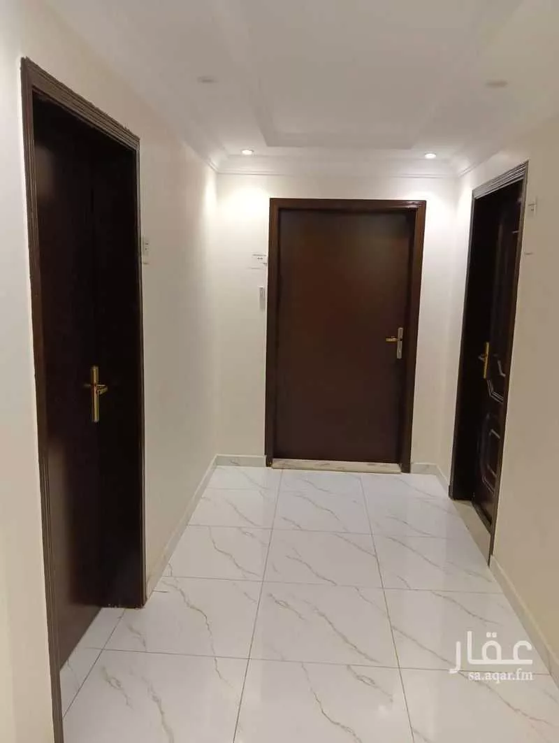825 sqm building in Al Hamra 9