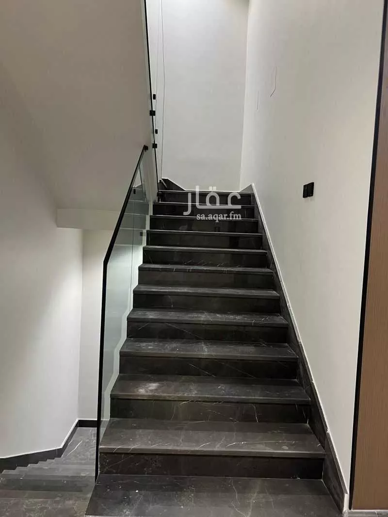 عمارة 1050 م² في اليرموك 6