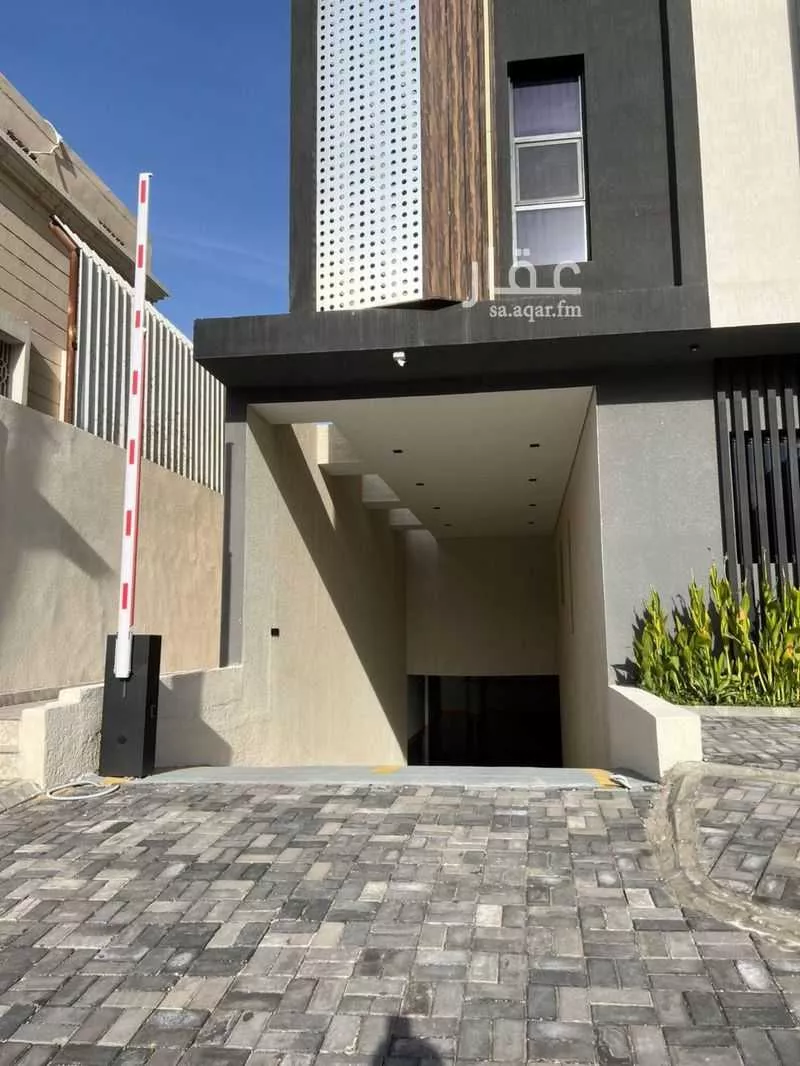 عمارة 840 م² في النهضة 6
