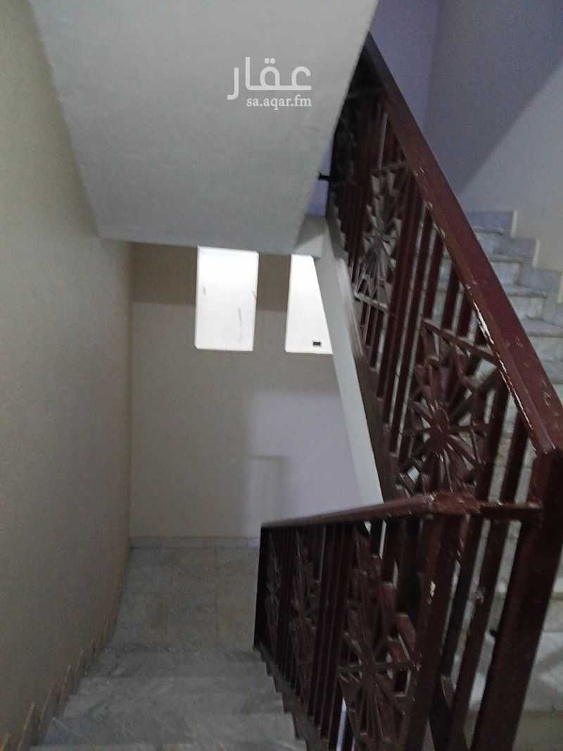 30 bedroom building in Al Rawabi, Riyadh 6