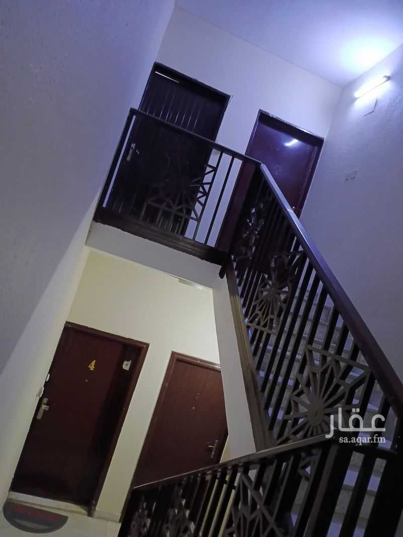 30 bedroom building in Al Rawabi, Riyadh 11