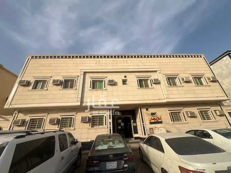 عمارة 625 م² في العريجاء الغربية 7