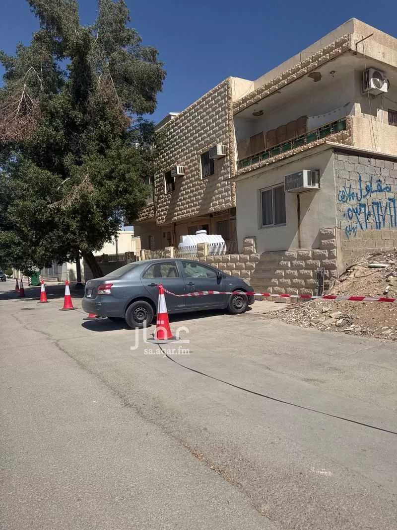 550 sqm building in Al Zahra 6