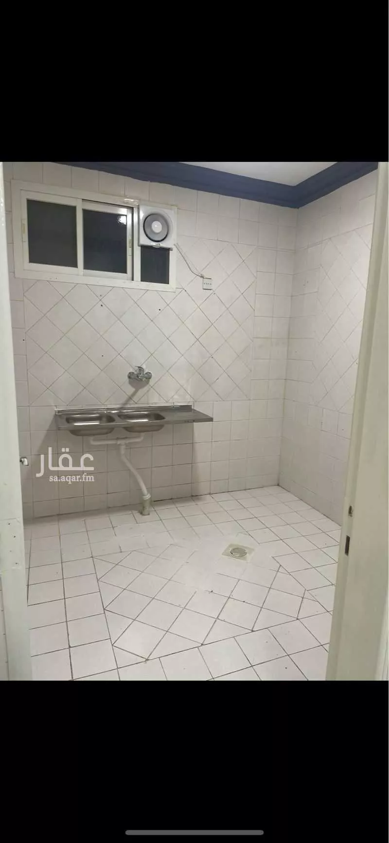 660 sqm building in Al Aziziyah 11