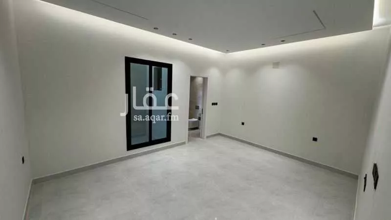 عمارة 600 م² في طويق 10