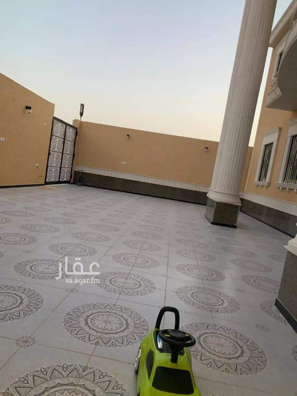 عمارة 864 م² في ضاحية نمار 8