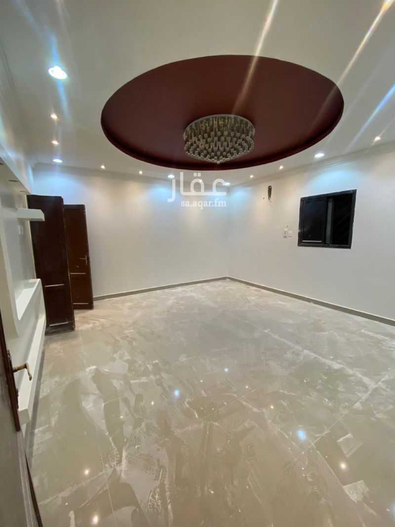 13 bedroom building in Ishbiliyah, Riyadh 13