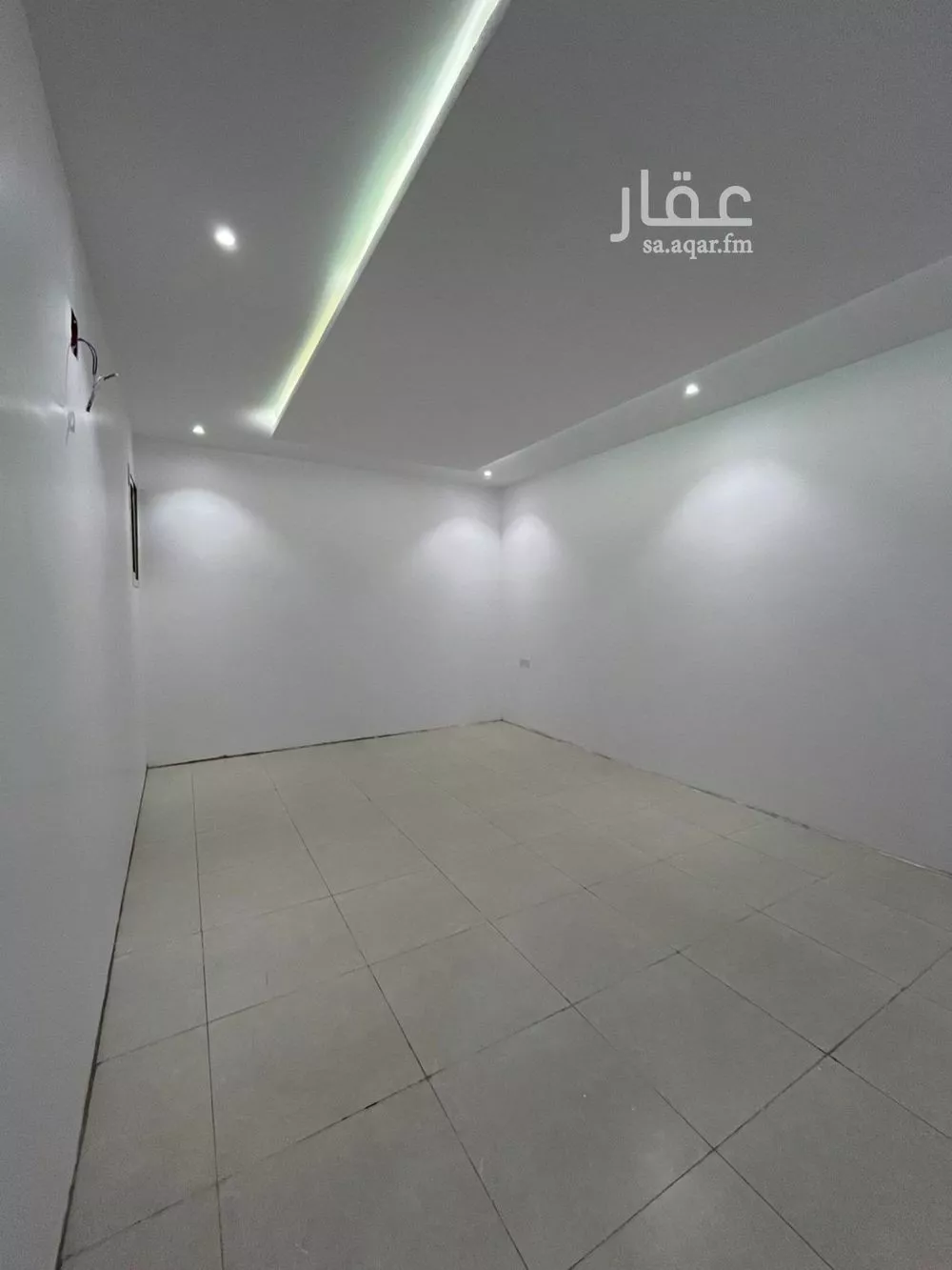 عمارة 239 م² في منفوحة الجديدة 4