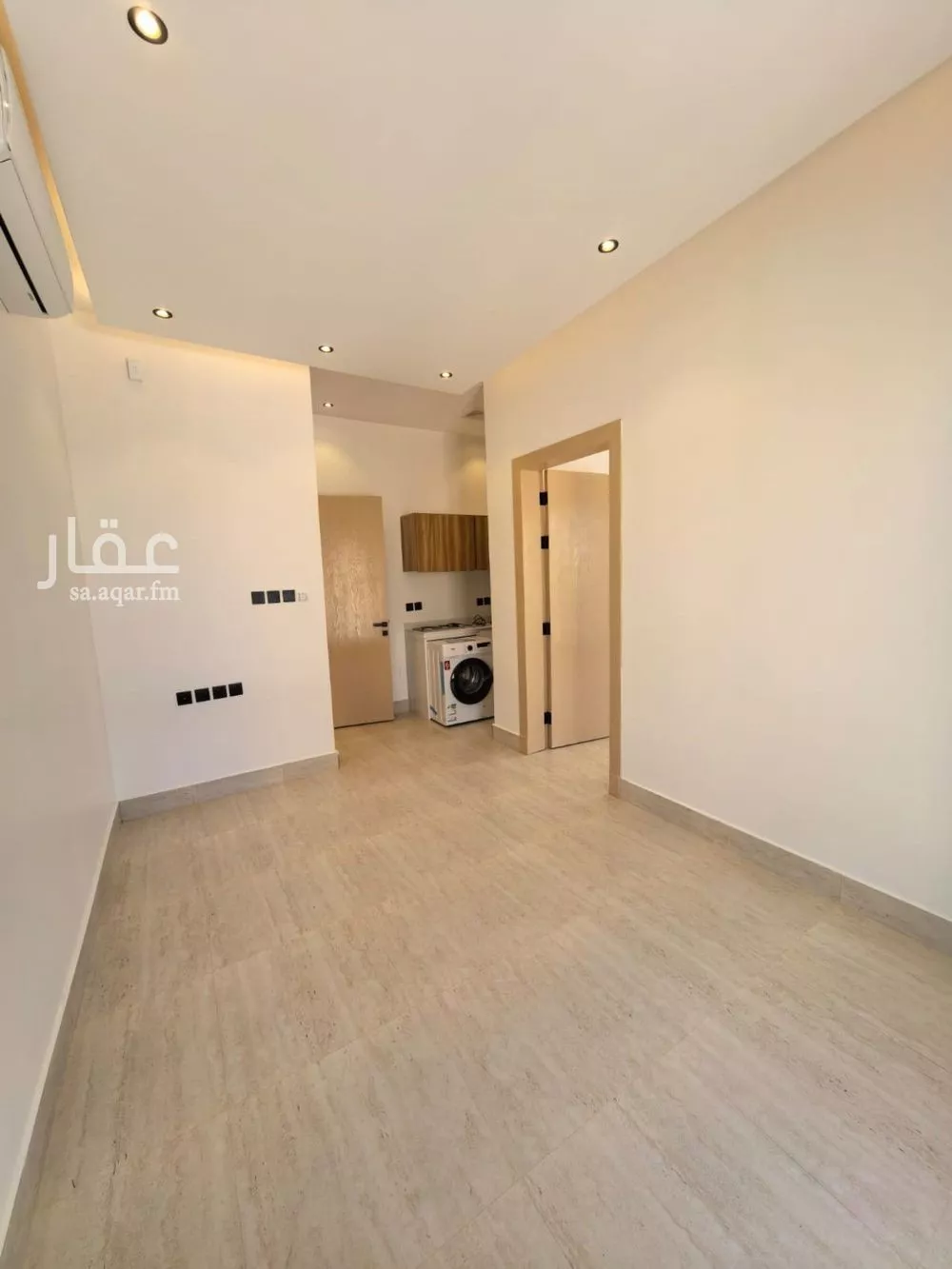 150 sqm building in Umm Al Hamam Al Sharqi 18