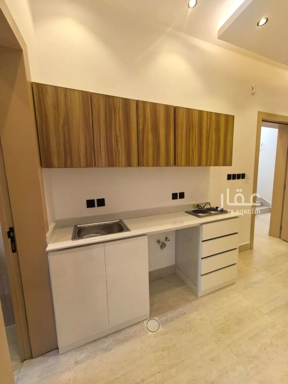 150 sqm building in Umm Al Hamam Al Sharqi 10