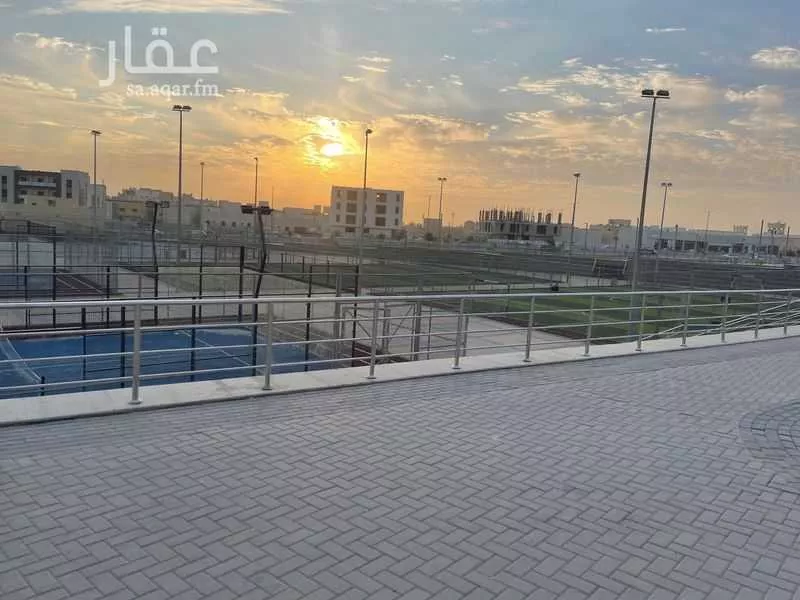 675 sqm building in Al Hazm 3