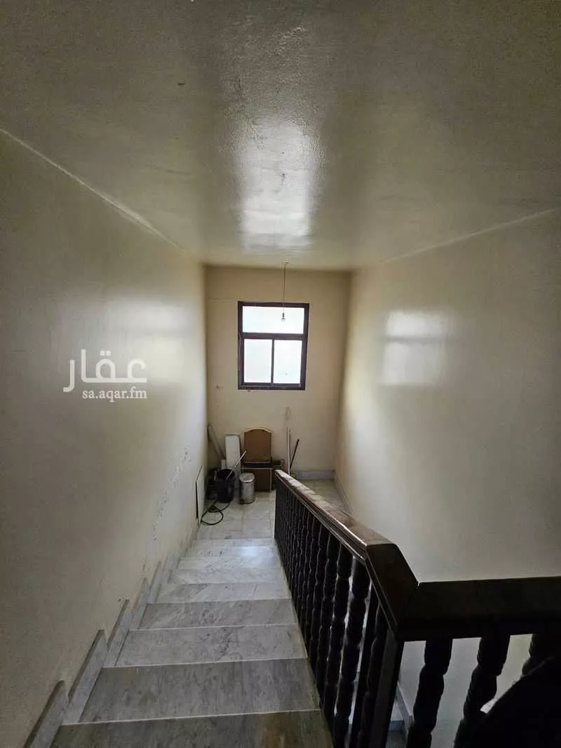 عمارة 400 م² في الوزارات 16
