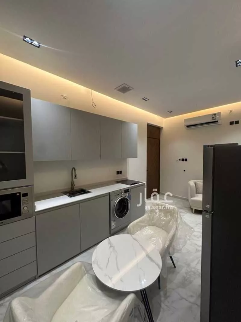 عمارة 497 م² في الضباط 6