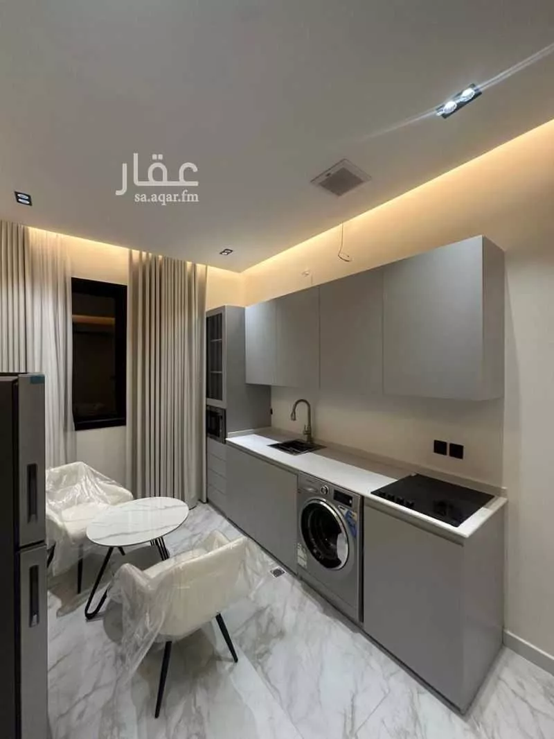 عمارة 497 م² في الضباط 7