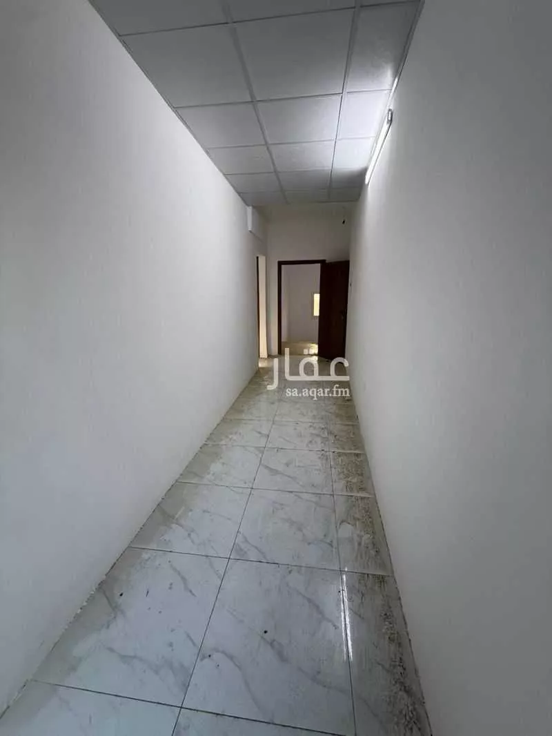 عمارة 170 م² في اليمامة 6