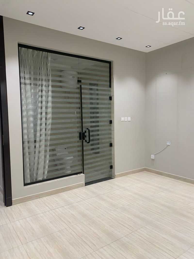 6 bedroom building in Tuwaiq, Riyadh 2