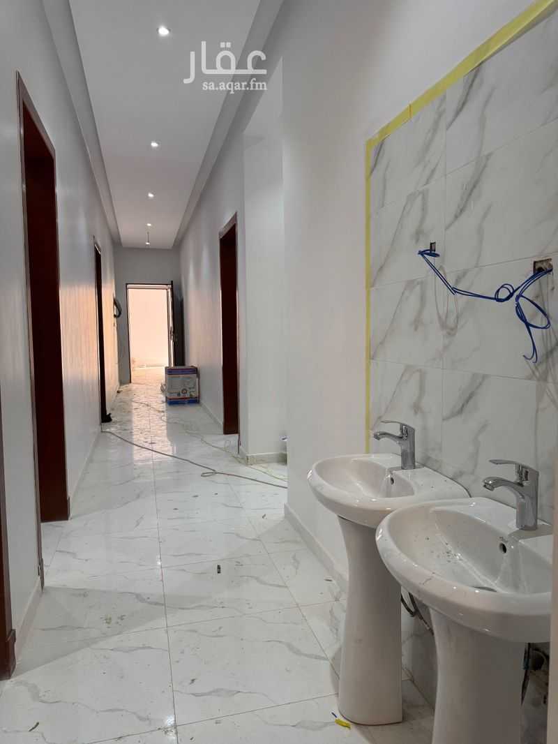 7 bedroom building in An Nadhim, Riyadh 8