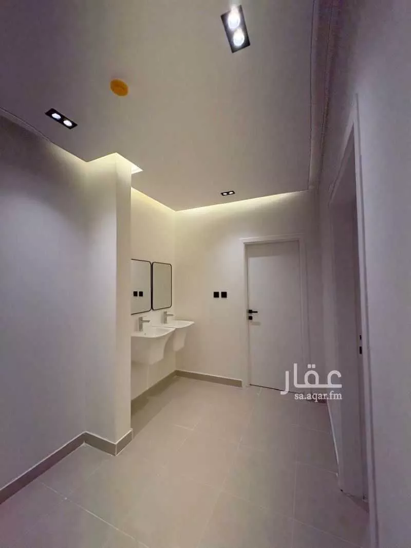 630 sqm building in Ad Dar Al Baida 6