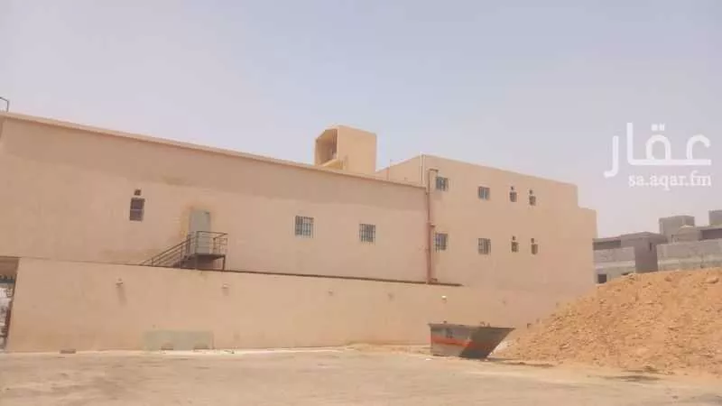 2343 sqm building in Al Janadriyah 2