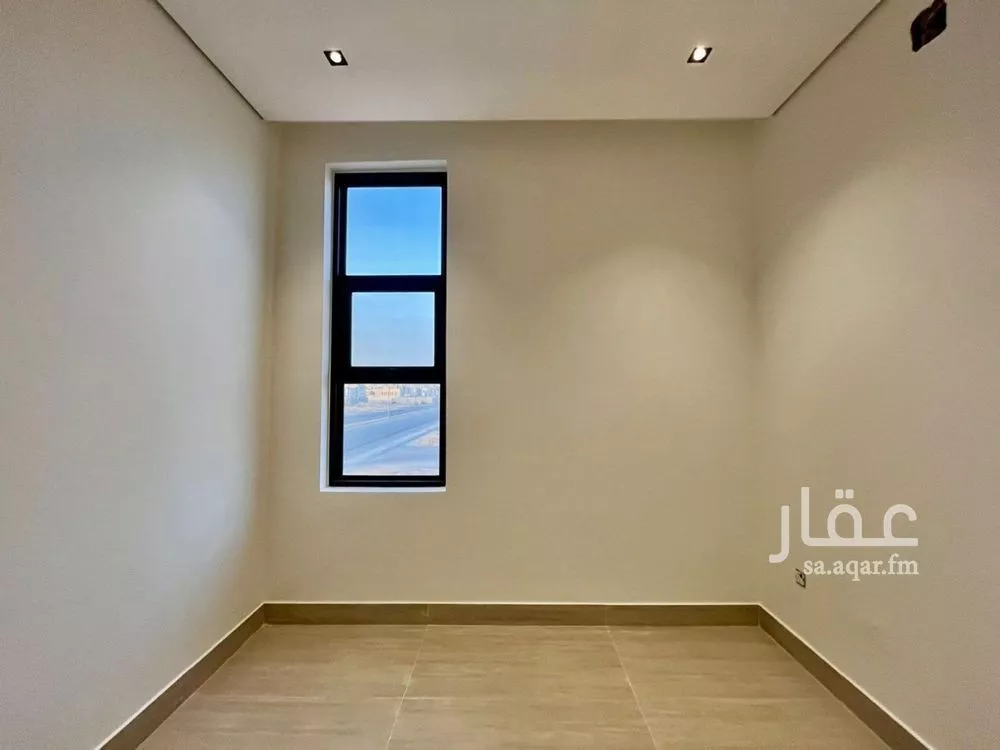 عمارة 899 م² في المهدية 27