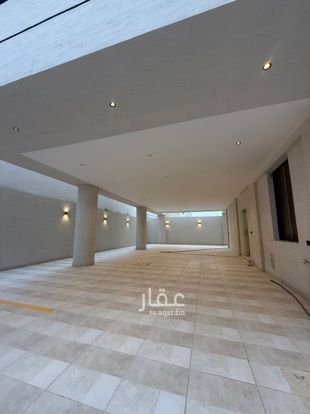 4 bedroom building in Al Mahdiyyah, Riyadh 5