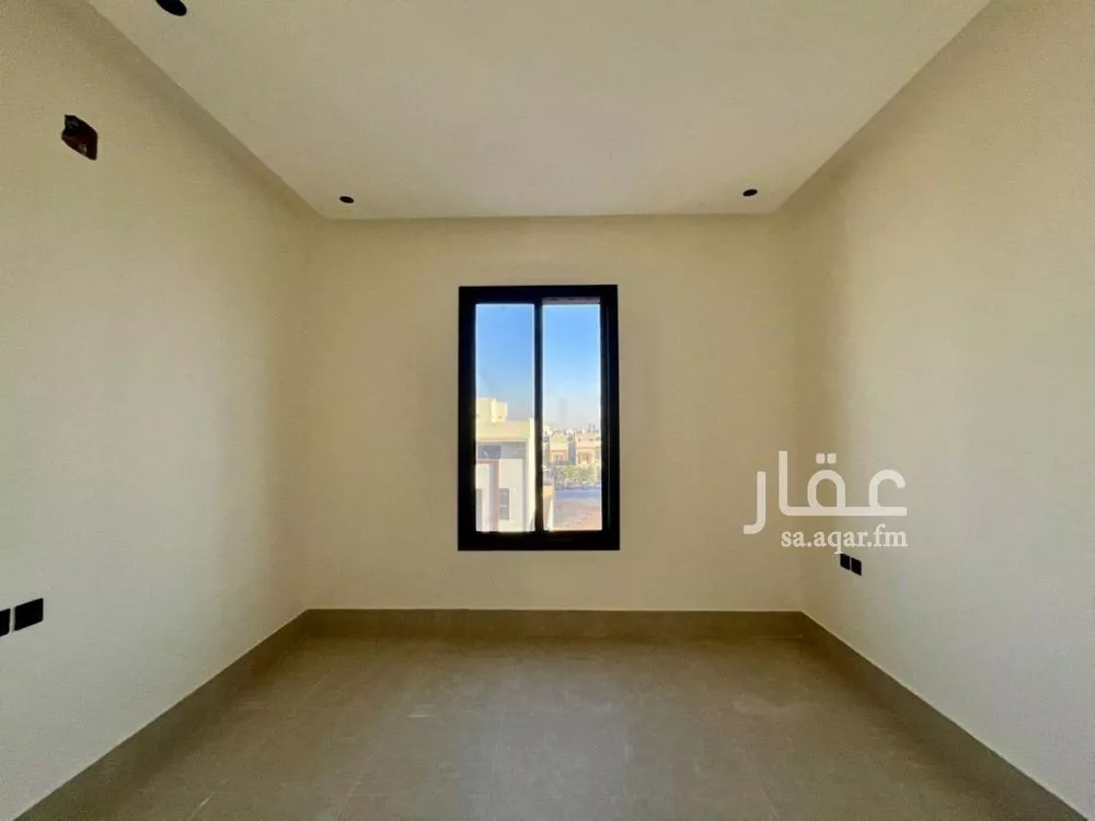 عمارة 400 م² في المهدية 13