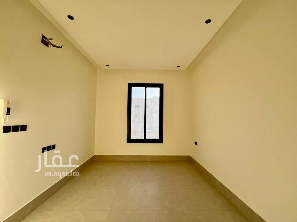 عمارة 400 م² في المهدية 15