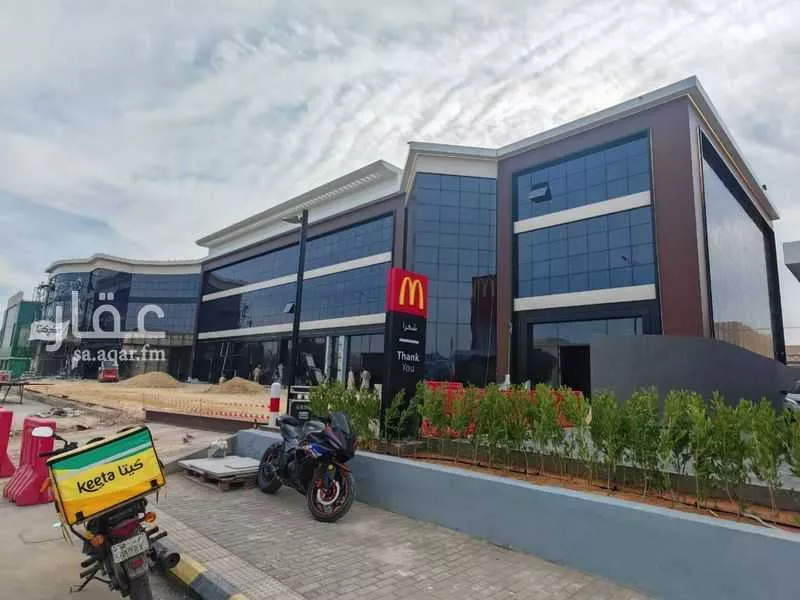 103 sqm office in Al Rabwa 6
