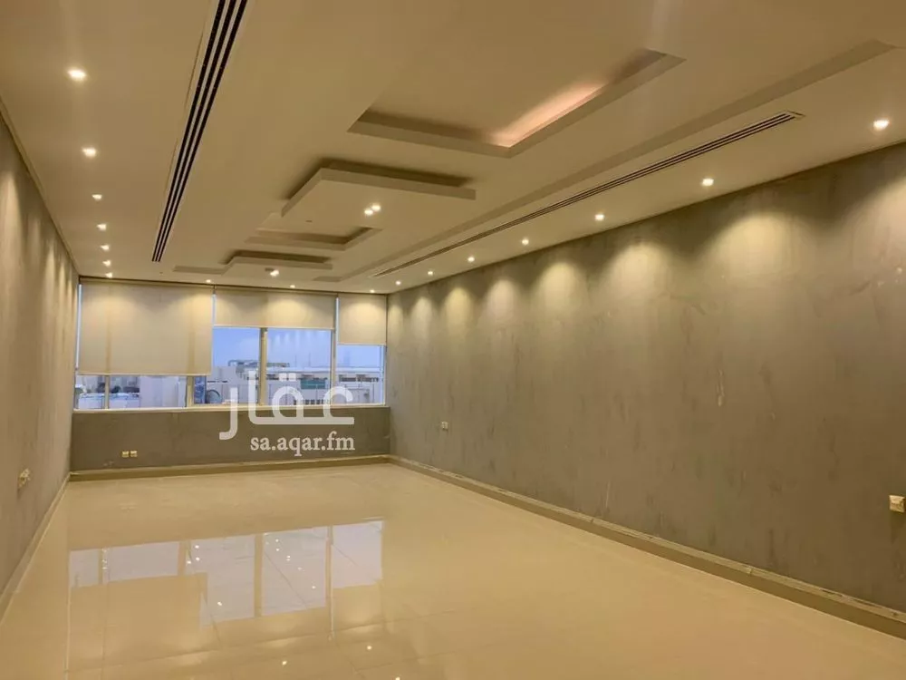 875 sqm office in Al Wahah 2