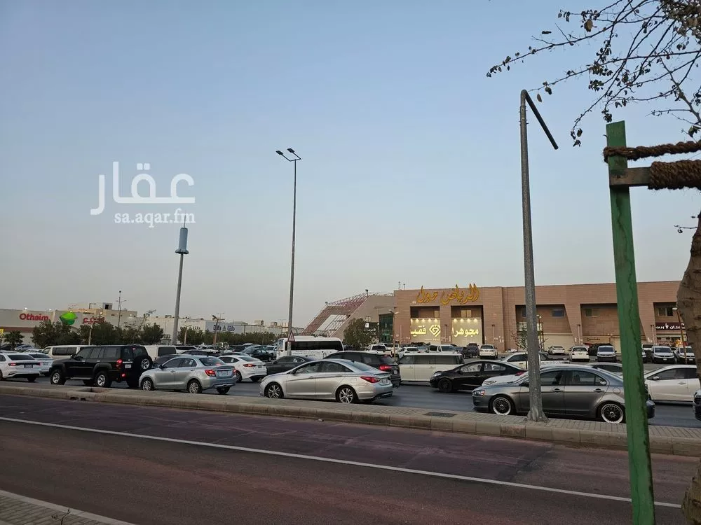 مكتب 60 م² في الروضة 6