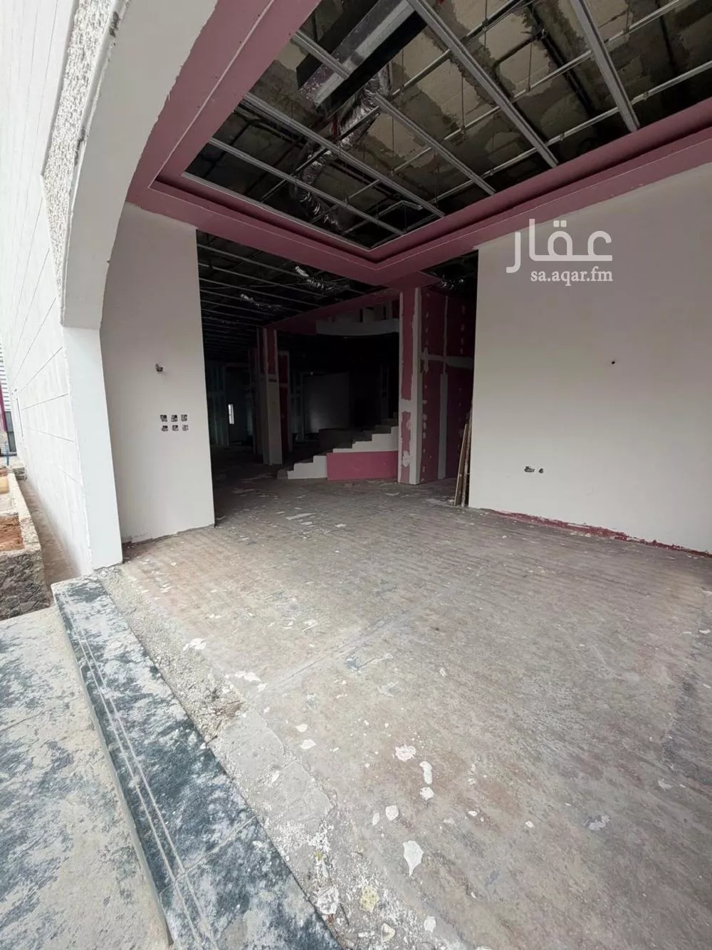 1000 sqm office in An Nafal 3