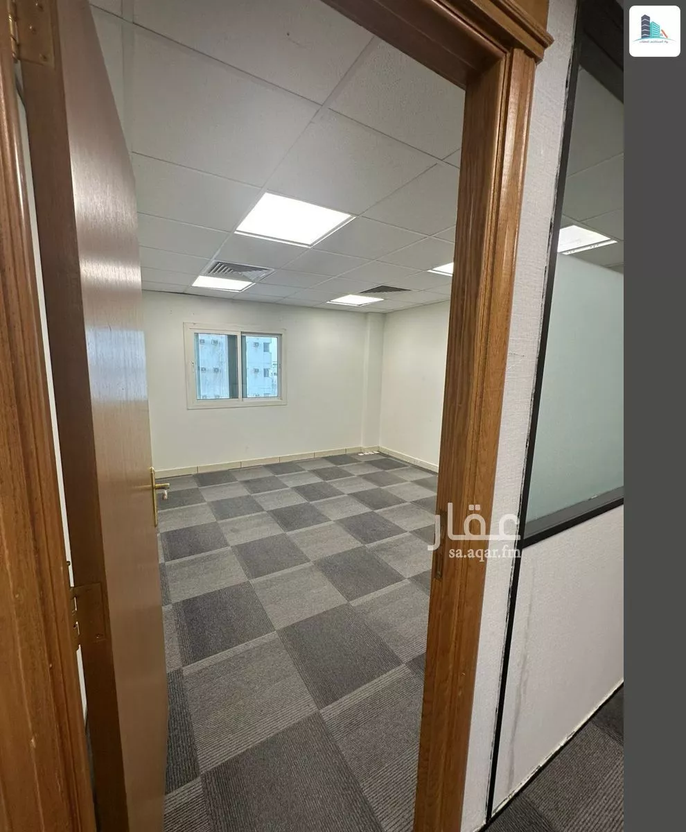 18 bedroom office in Al Olaya, Riyadh 5