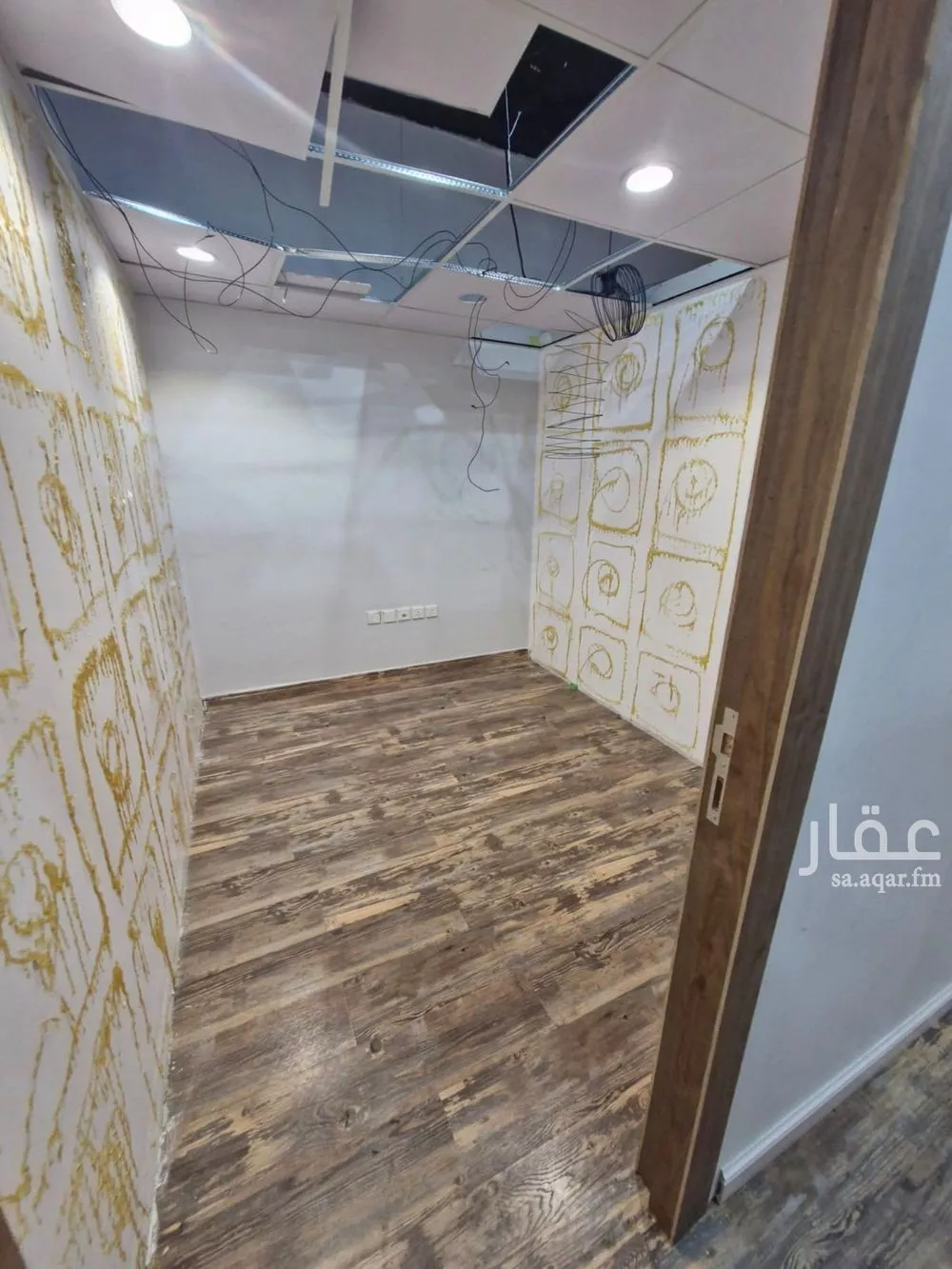 مكتب 1750 م² في الصحافة 2