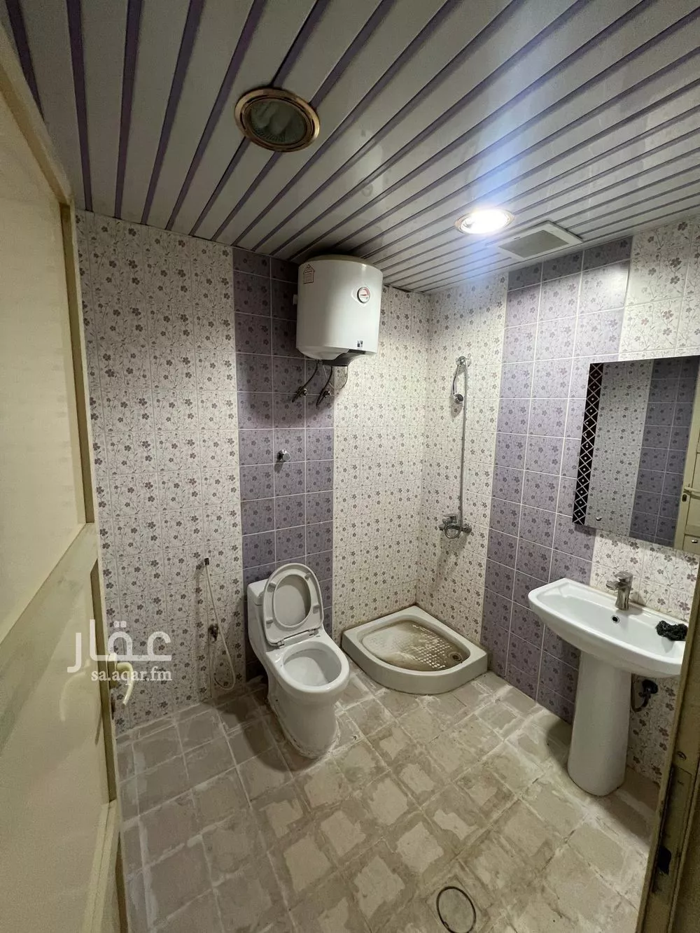 900 sqm office in Dhahrat Laban 8