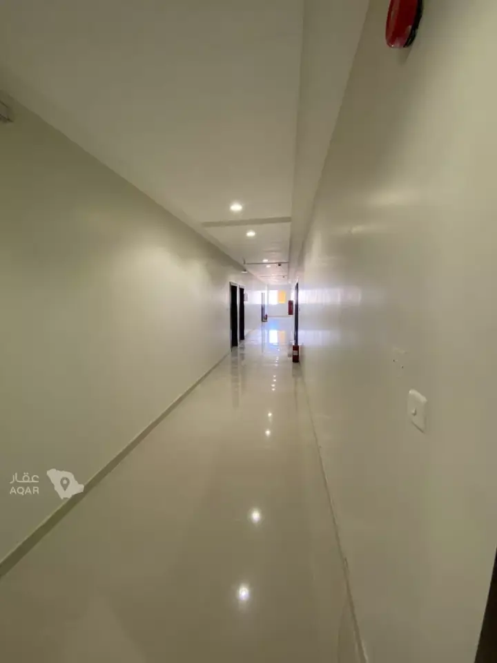 1 bedroom office in Tuwaiq, Riyadh 6