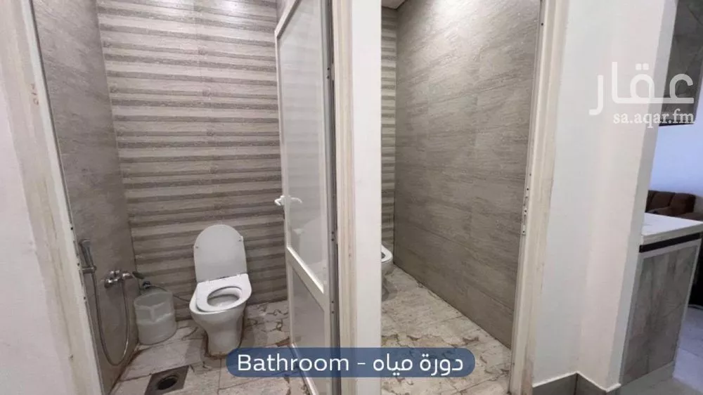 مكتب 290 م² في العارض 21