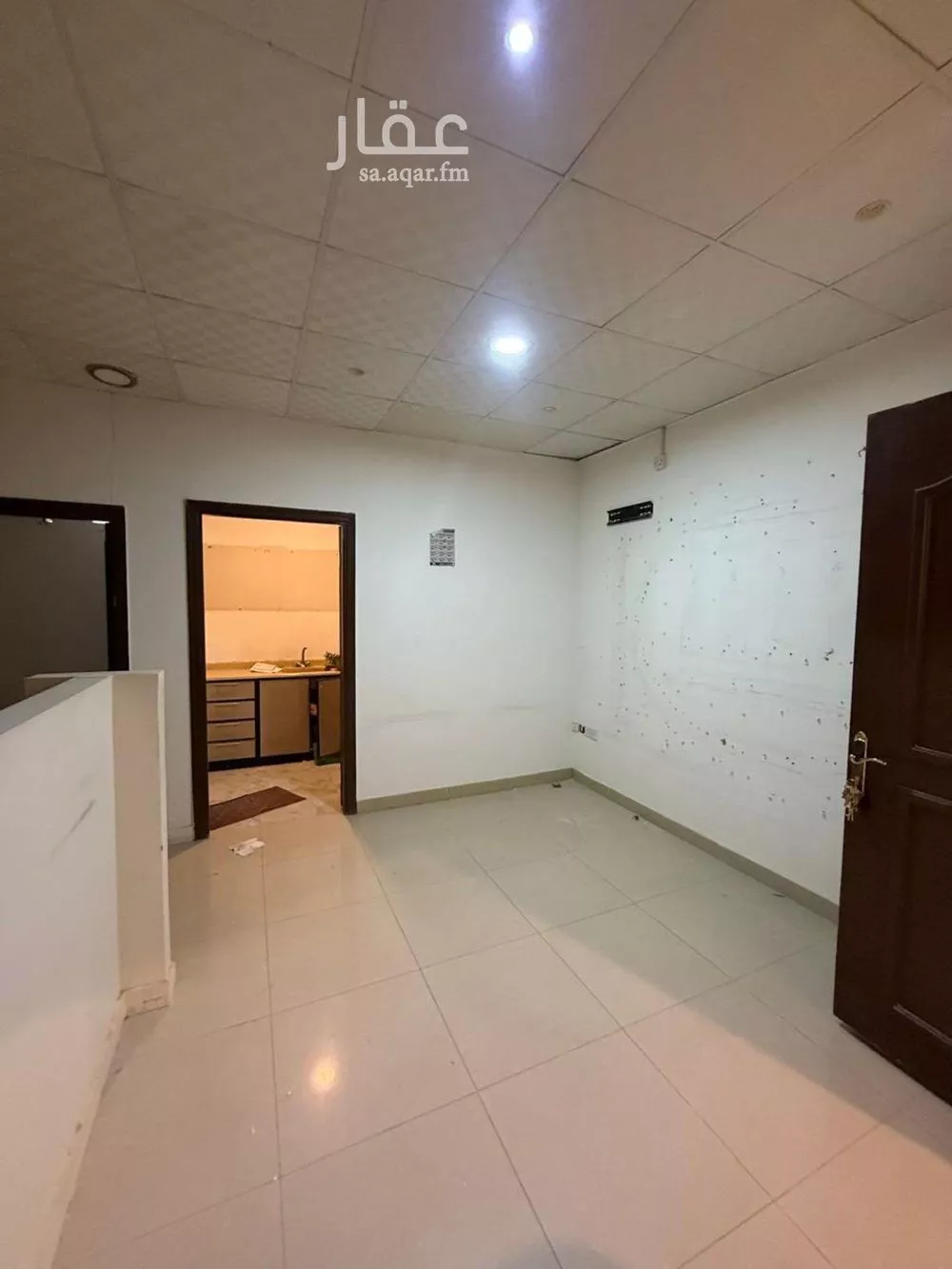 888 sqm office in Al Nakheel 3