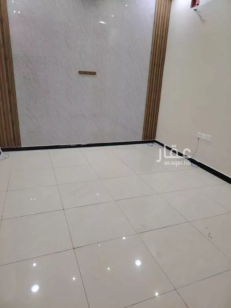 2520 sqm office in Al Aqiq 3