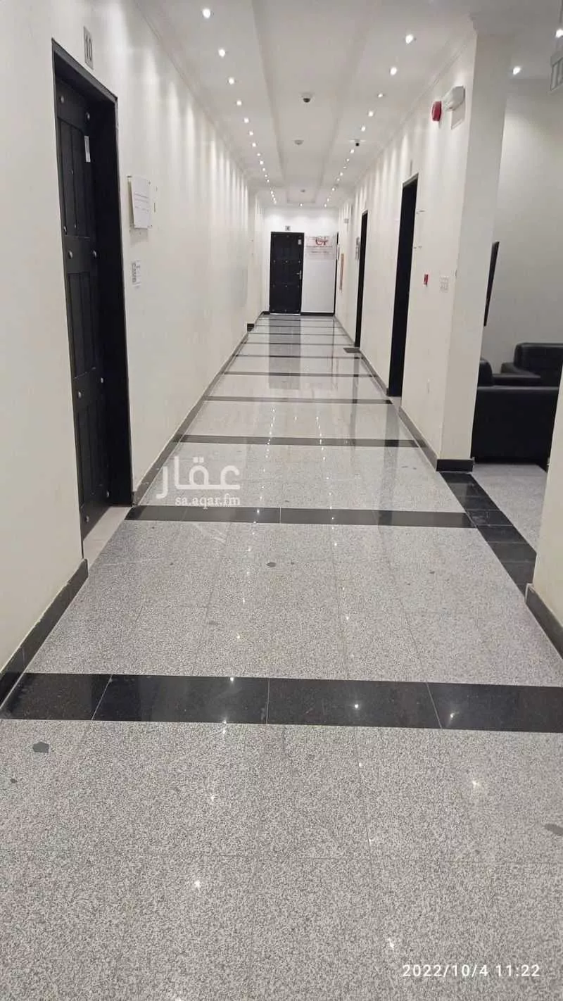 2520 sqm office in Al Aqiq 5