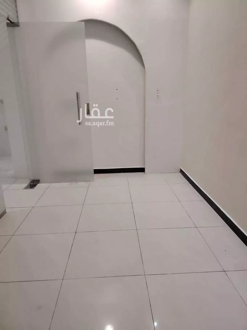 2520 sqm office in Al Aqiq 10