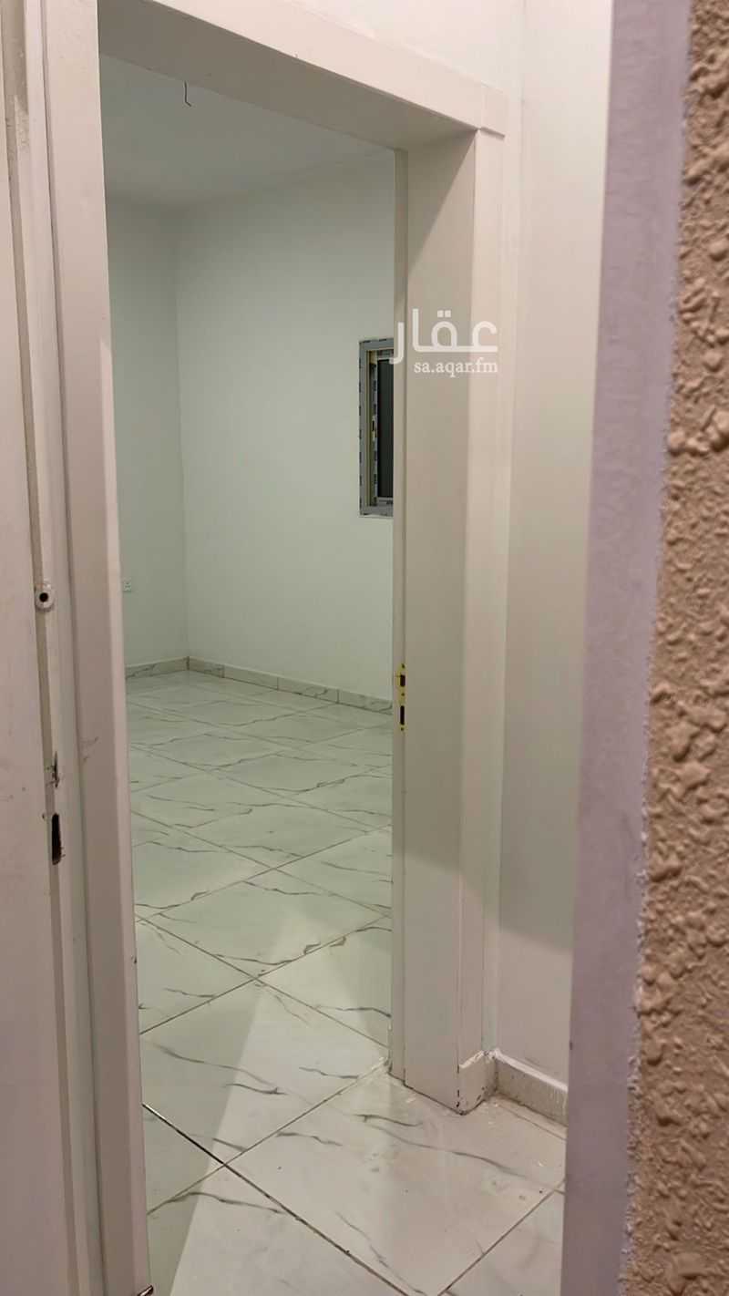 1 bedroom office in Al Sinaiyah, Riyadh 5